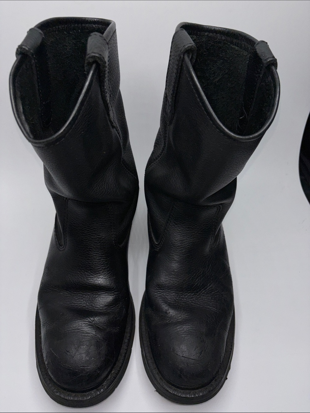 Wolverine Men’s Size 9.5M Black Leather Pull-On Work Boot Mid-Calf Round Toe